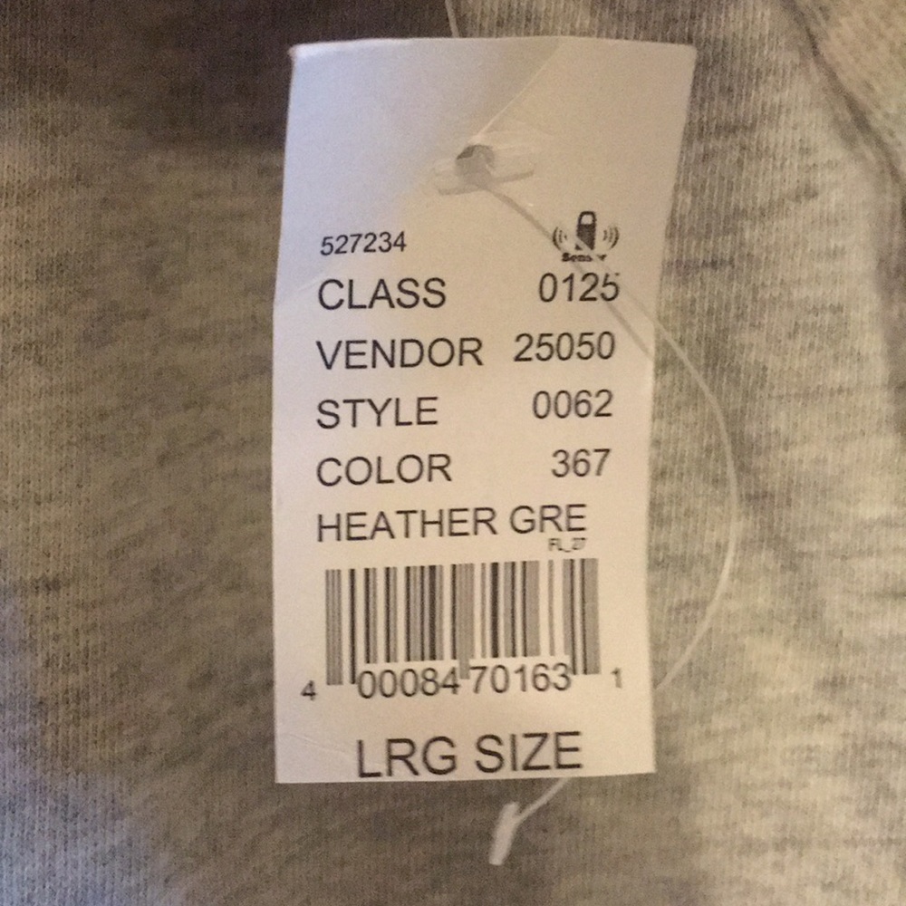 *SOLD*Basketball Skateboards Long Sleeve Top - Picture 5 of 6